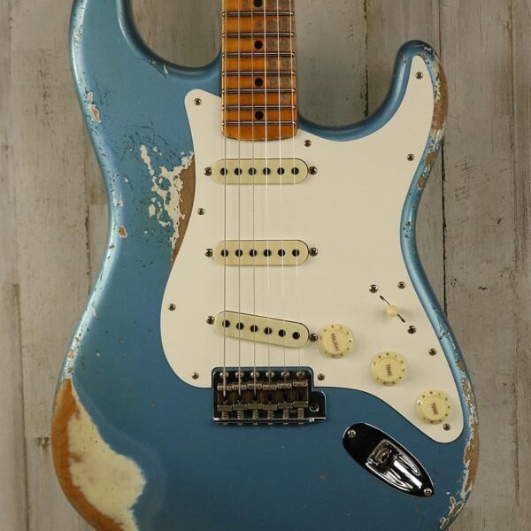 NEW Fender Custom Shop Red Hot Stratocaster Super Heavy Relic - Lake Placid Blue (095)