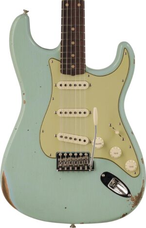 Fender Custom Shop Late-1962 Stratocaster Relic Electric Guitar with Closet Classic Hardware - Faded Aged Daphne Blue