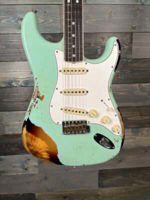 Fender Custom Shop Ltd 67 Strat Heavy Relic - Aged Surf Green over 3TS serial cz579380
