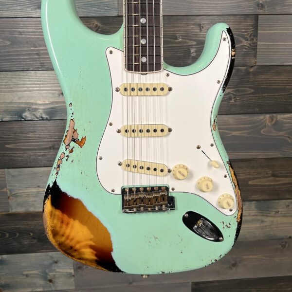 Fender Custom Shop Ltd 67 Strat Heavy Relic - Aged Surf Green over 3TS serial cz579380