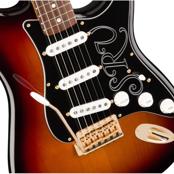 Fender Stevie Ray Vaughan Stratocaster, Pau Ferro Fretboard - 3-Color Sunburst