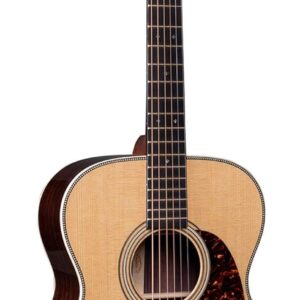 Martin Guitar 000-28 Modern Deluxe Acoustic Guitar with Hardshell Gig Case, Sitka Spruce and East Indian Rosewood Construction, 000-14 Fret and Vintage Deluxe Neck Shape with High-Performance Taper