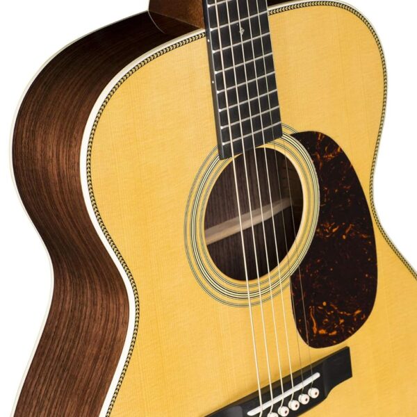 Martin Guitar Standard Series Acoustic Guitars, Hand-Built Martin Guitars with Authentic Wood 000-28 Natural