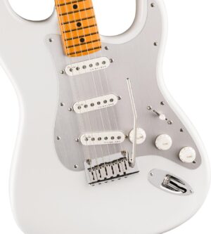 Fender American Ultra II Stratocaster – Avalanche Bundle