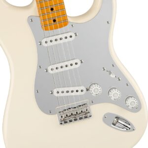 Fender Nile Rodgers Hitmaker Stratocaster – Olympic White Bundle