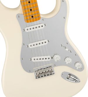 Fender Nile Rodgers Hitmaker Stratocaster – Olympic White Bundle