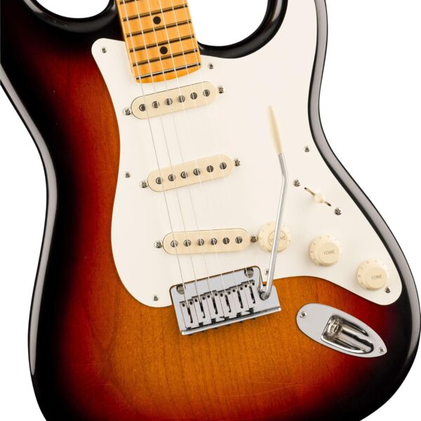 Fender American Ultra Luxe Vintage '50s Stratocaster – Maple, 3-Color Sunburst Bundle
