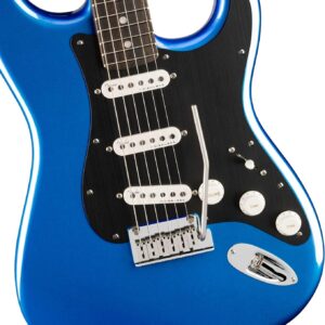 Fender American Ultra II Stratocaster – Noble Blue Bundle