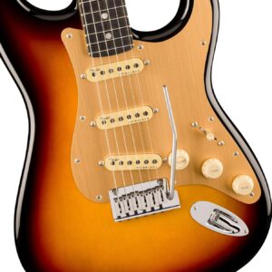 Fender American Ultra II Stratocaster – Ultraburst Bundle