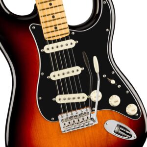 Fender American Professional Classic Stratocaster - 3-Color Sunburst Bundle
