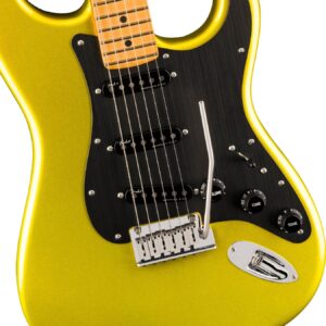Fender American Ultra II Stratocaster – Solar Flare Bundle