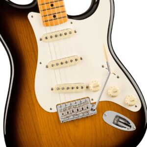 Fender American Vintage II 1957 Stratocaster – 2-Color Sunburst Bundle