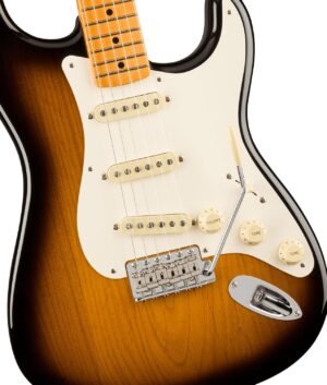 Fender American Vintage II 1957 Stratocaster – 2-Color Sunburst Bundle